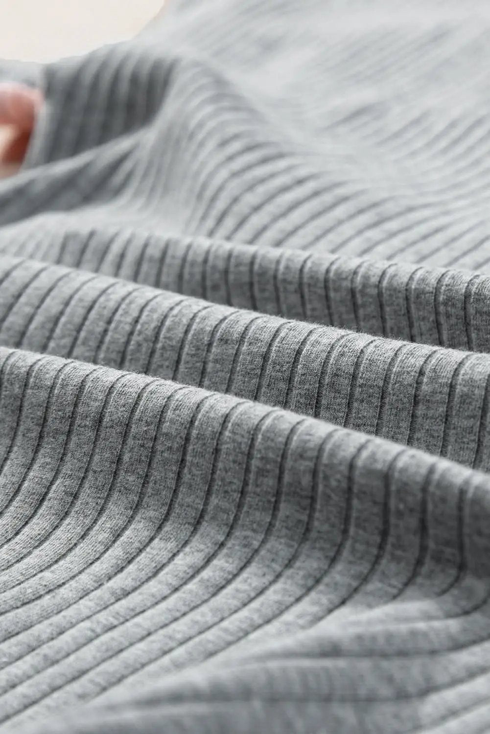 Gray Ribbed Color Block Patchwork T-shirt - Love Salve